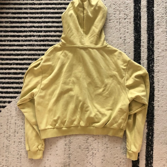 Nike Cropped Floral Hoodie - Picture 4 of 4